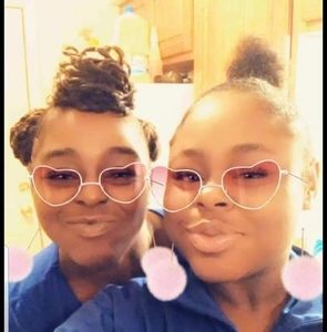 Meet your Posher, Darnisha